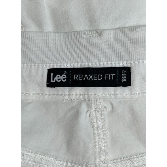 Lee Womens Relaxed Fit Avey Knit Waist Cargo Bermuda in White - Sz 10 Medium - Picture 4 of 6